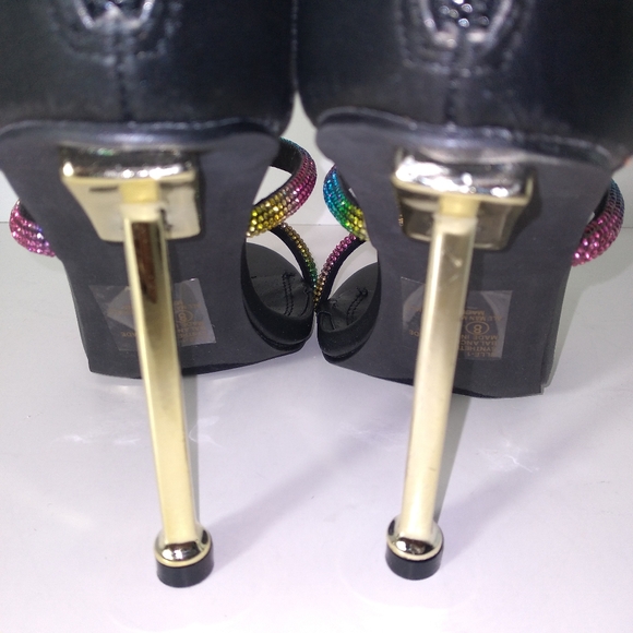 Chase + Chloe Women's Black/Multicolor 3 Strap Zip Up Heels Size 8 - Picture 8 of 10